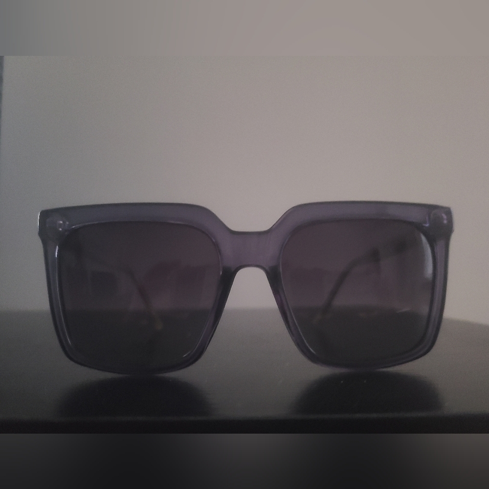 Bethenny Frankel Square Sunglasses